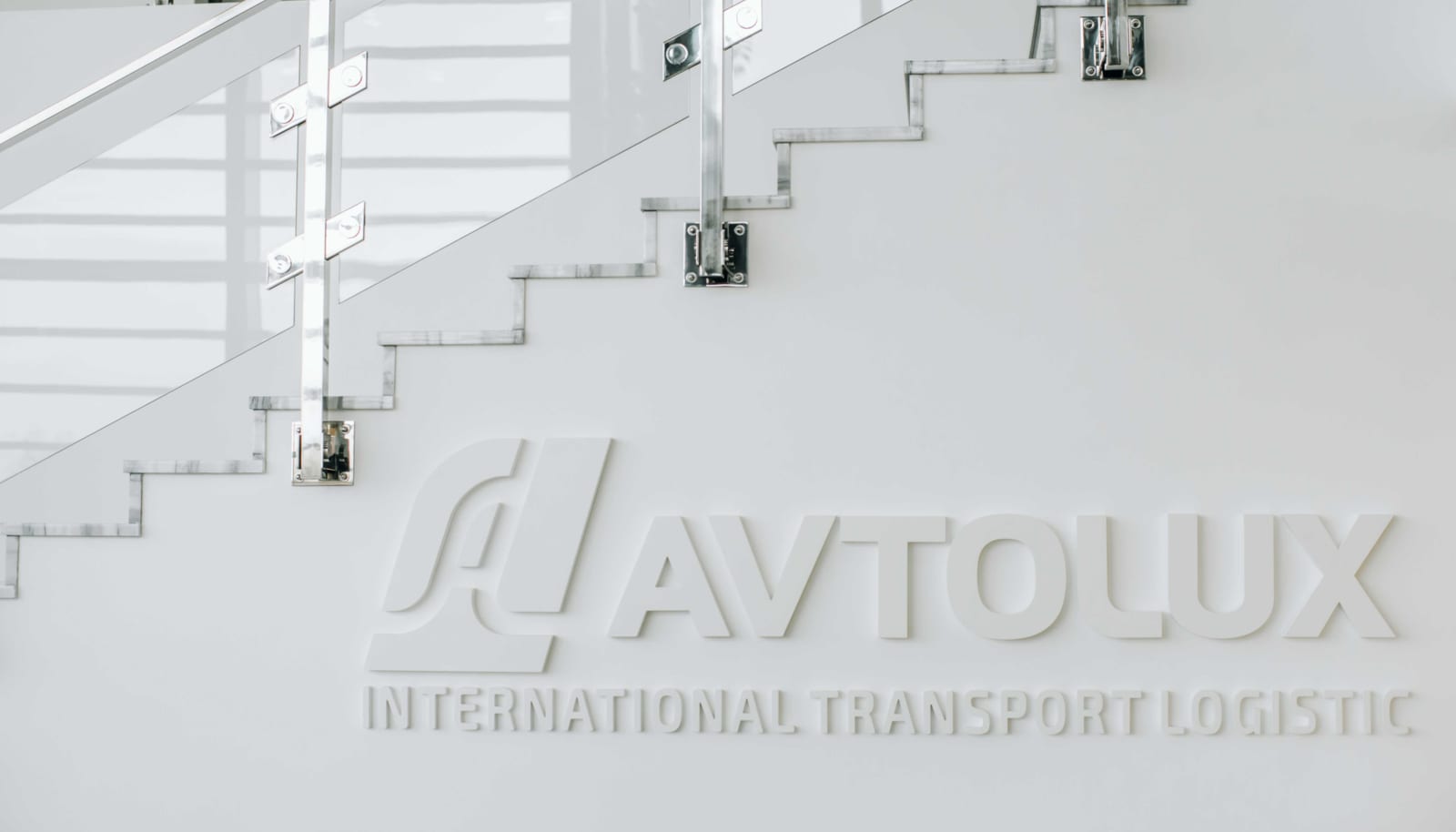 Фото 6 — автопарк AVTOLUX